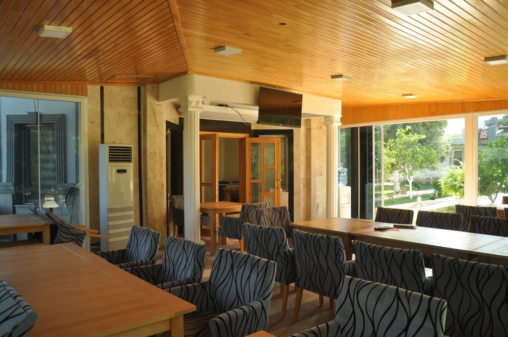 Green Garden Otel 凯梅尔 外观 照片